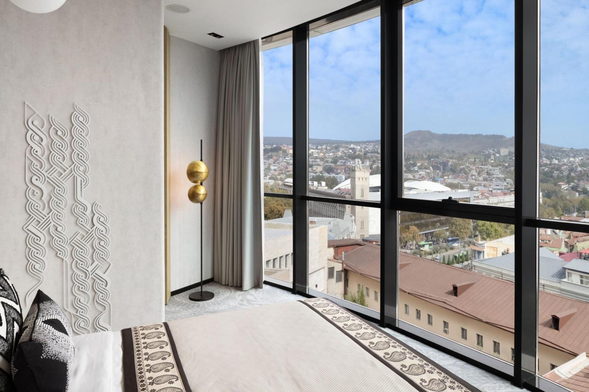 Paragraph Freedom Square, A Luxury Collection Hotel, Tbilisi Luaran gambar