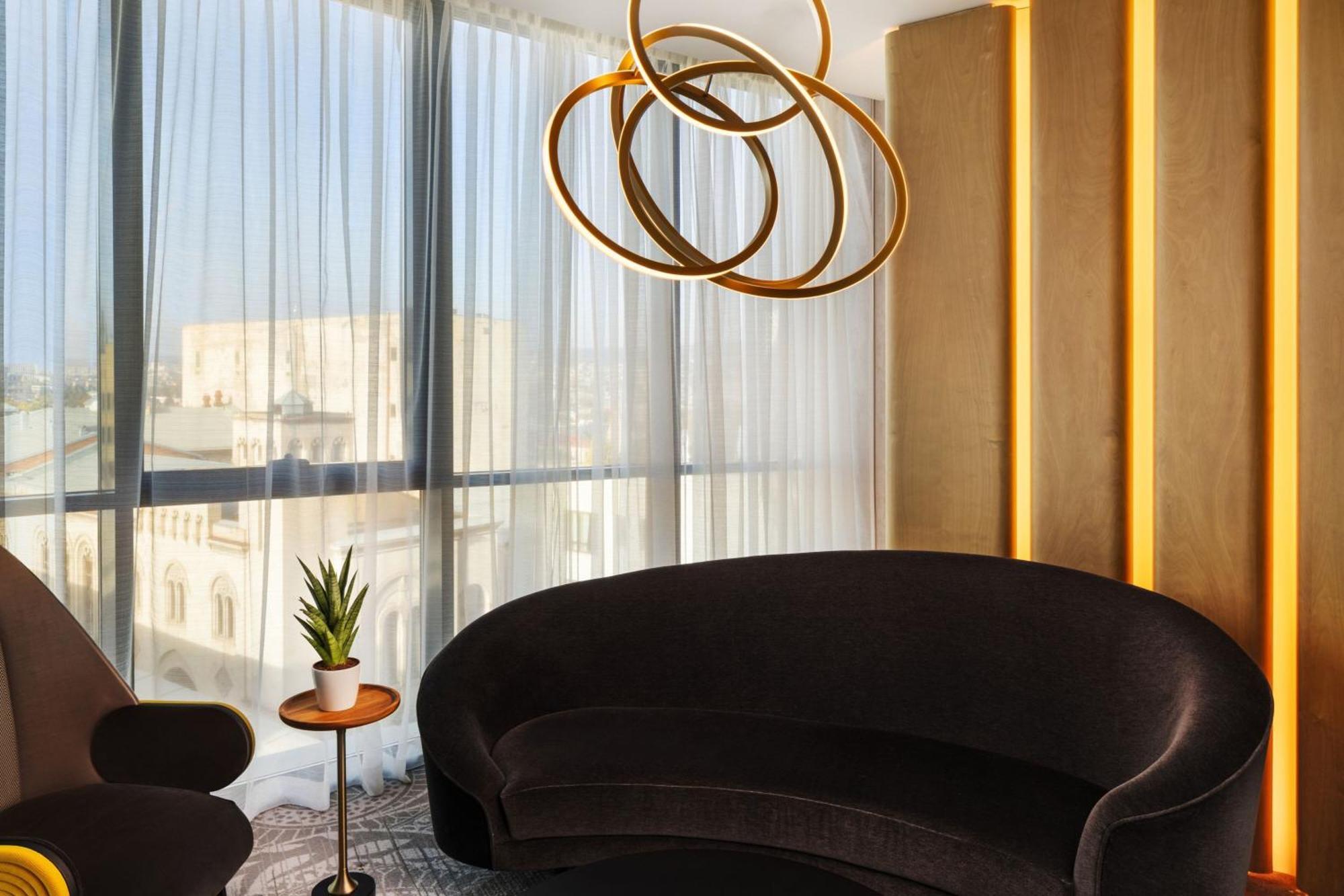 Paragraph Freedom Square, A Luxury Collection Hotel, Tbilisi Luaran gambar