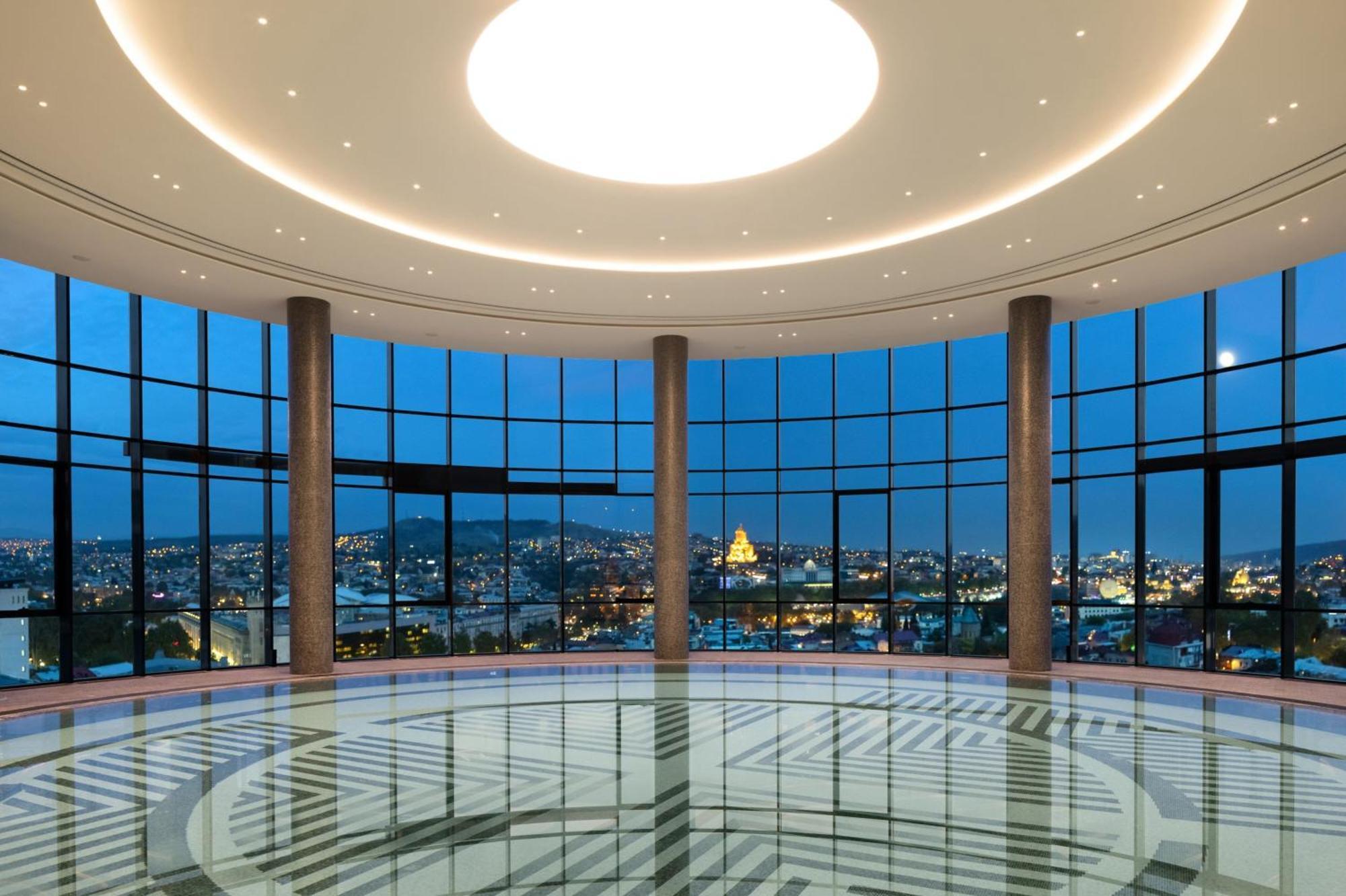 Paragraph Freedom Square, A Luxury Collection Hotel, Tbilisi Luaran gambar
