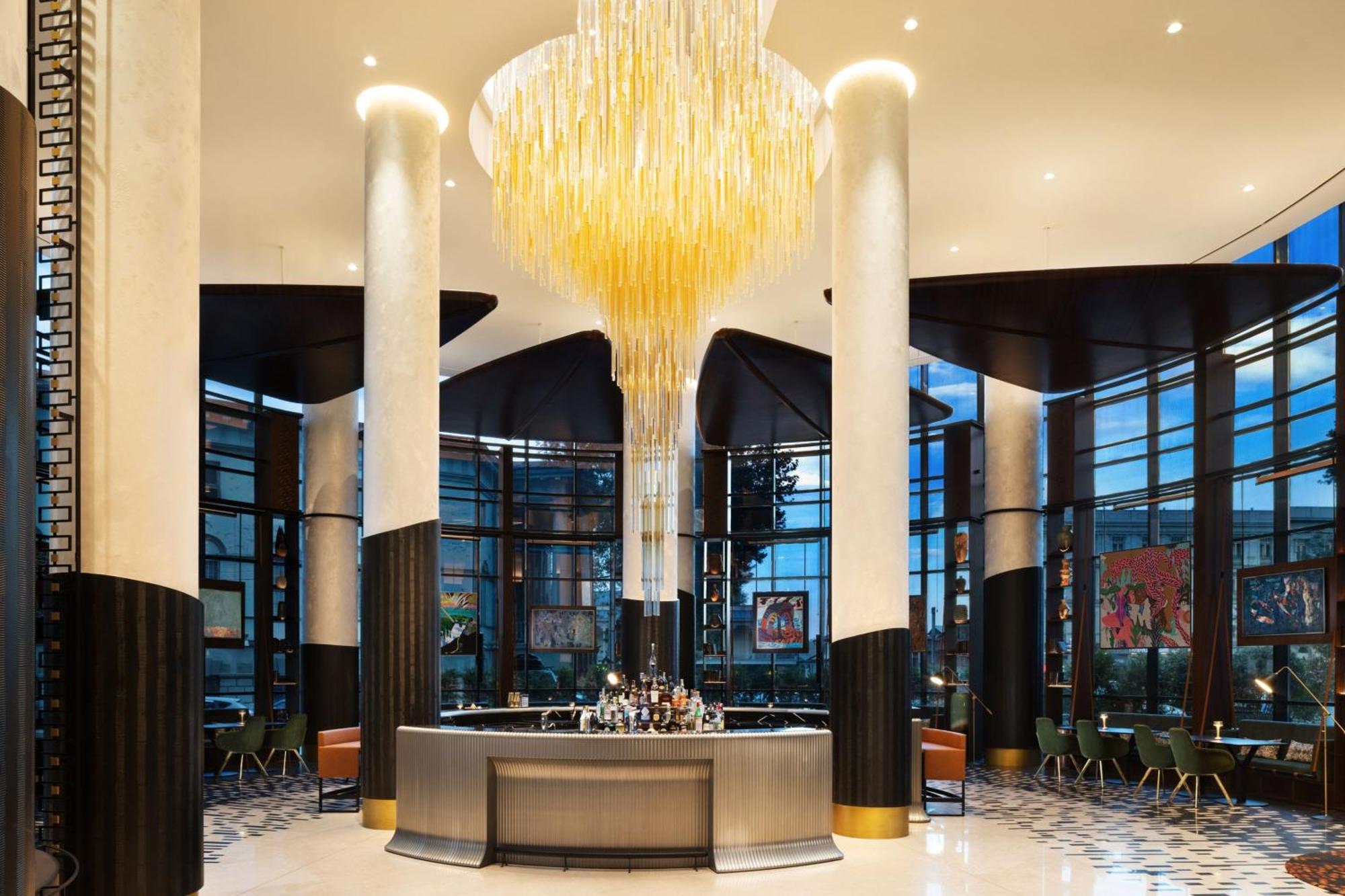 Paragraph Freedom Square, A Luxury Collection Hotel, Tbilisi Luaran gambar