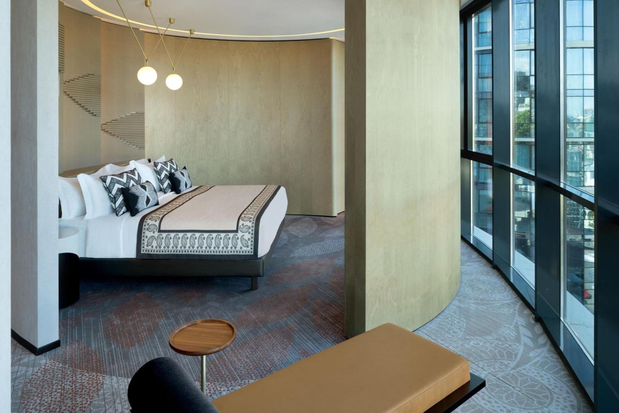 Paragraph Freedom Square, A Luxury Collection Hotel, Tbilisi Luaran gambar
